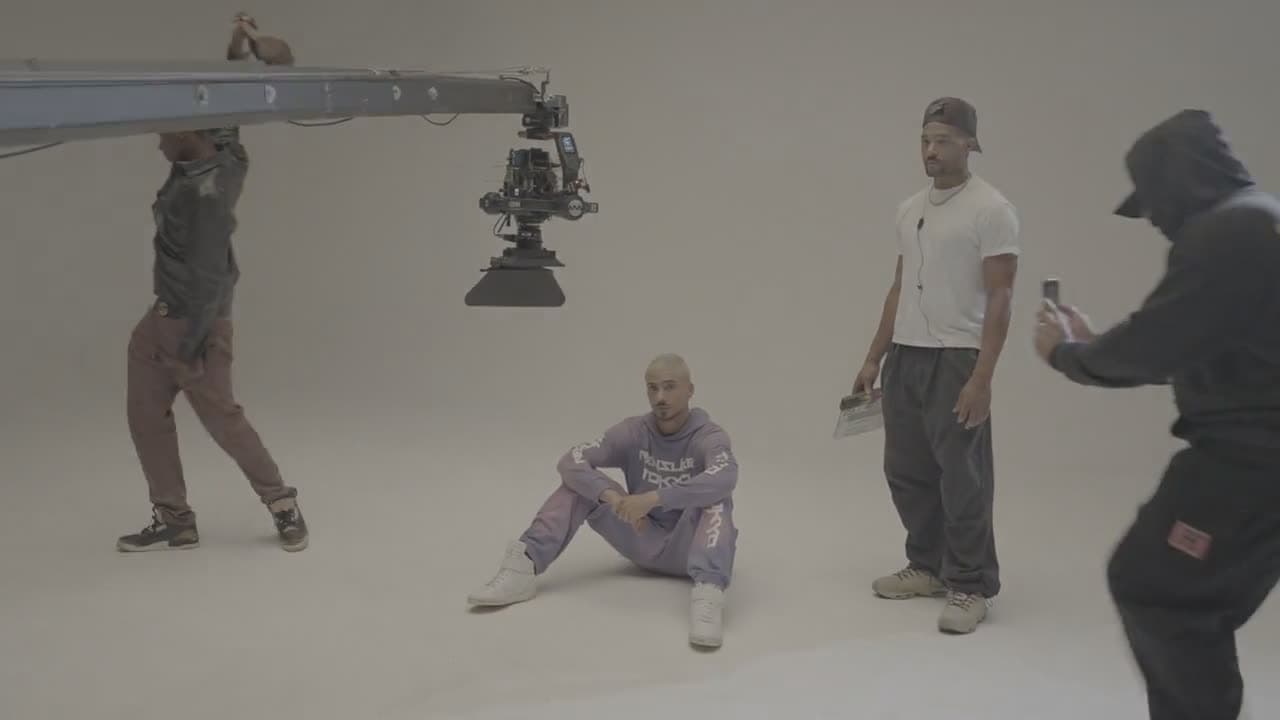 The Last Delivery — on set